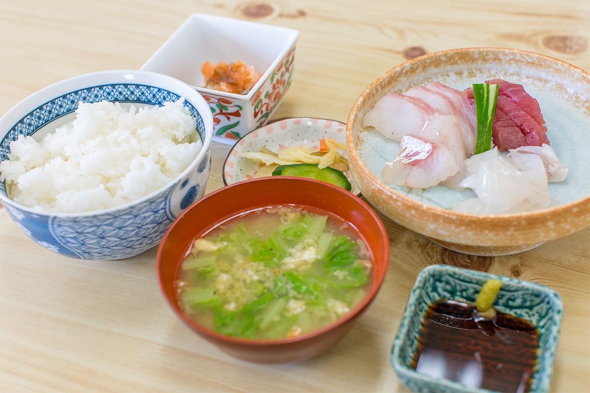 魚河岸食堂 刺身定食