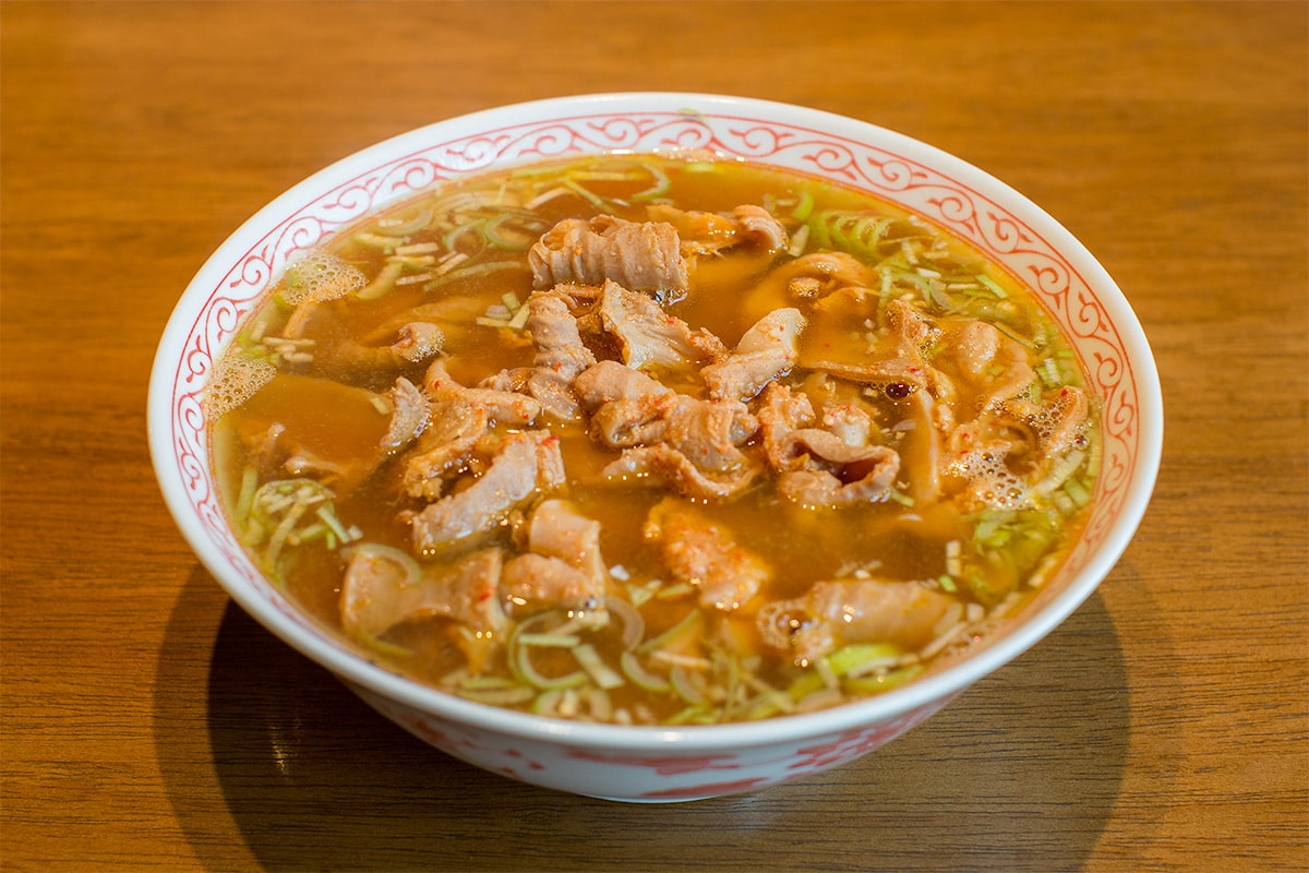 新来軒 ホルモンラーメン