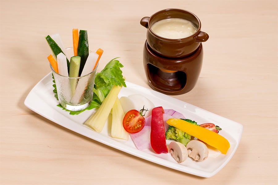 地場の季節野菜バーニャカウダ
