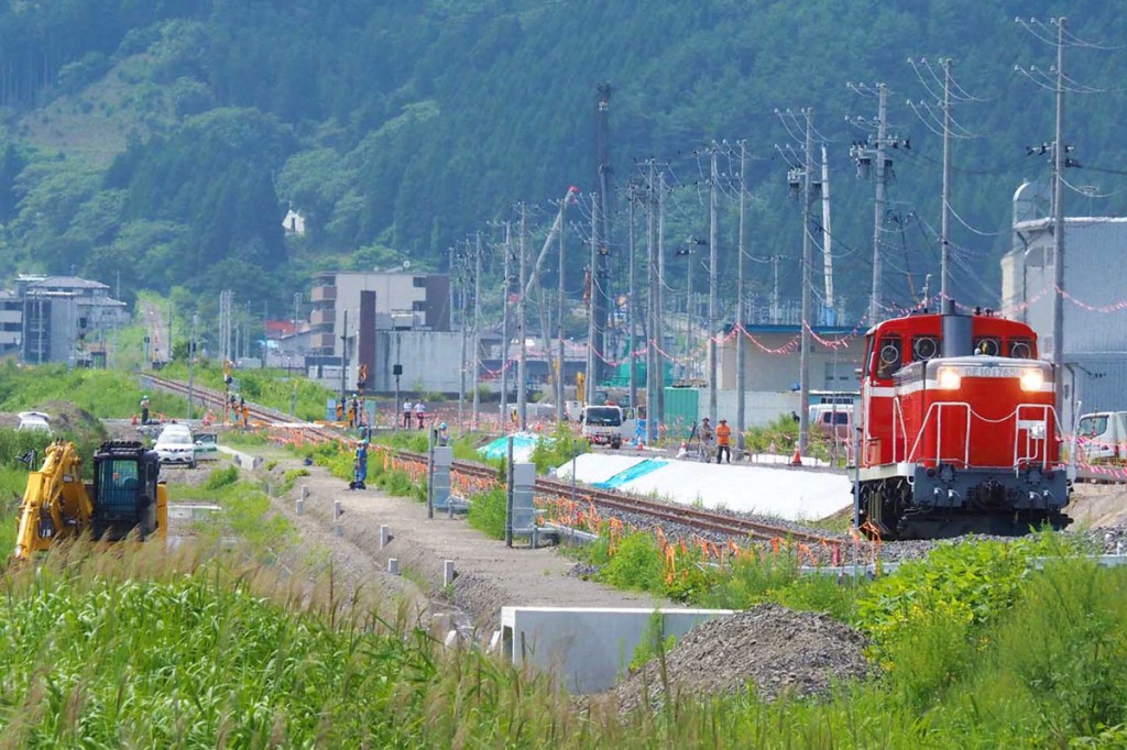三陸鉄道リアス線、全線開通へ前進〜JRから移管 宮古−釜石間 試験走行