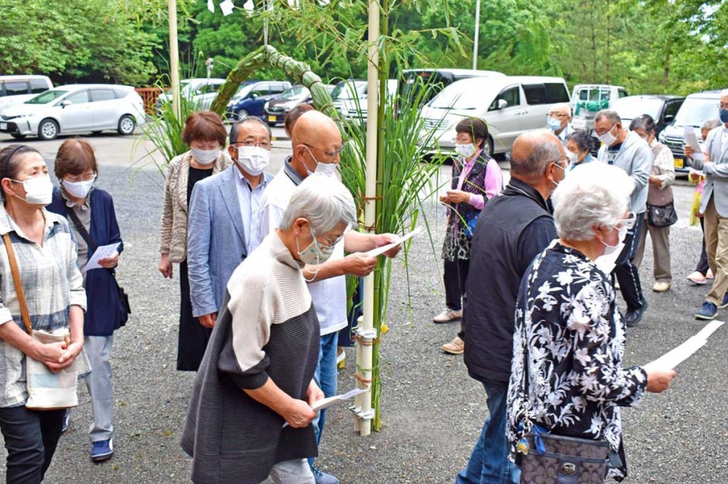 茅の輪くぐり、1年の折り返し〜尾崎神社 夏越の大祓 | かまいし情報