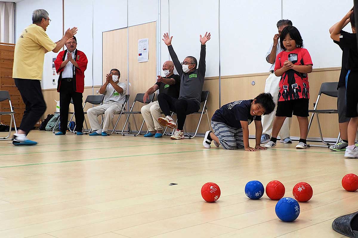 明暗分かれる…真剣勝負には子どもも大人もなし