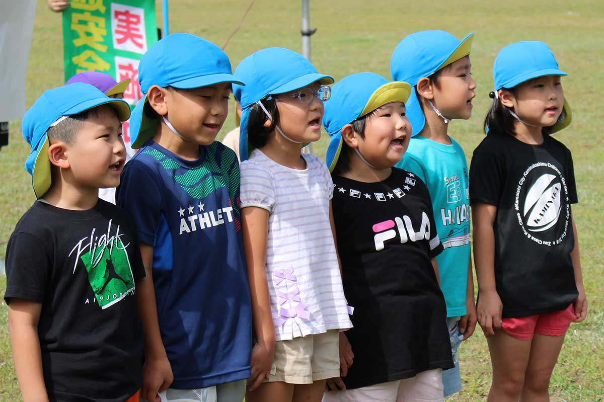 上中島こども園の5歳児が元気に交通安全宣言！