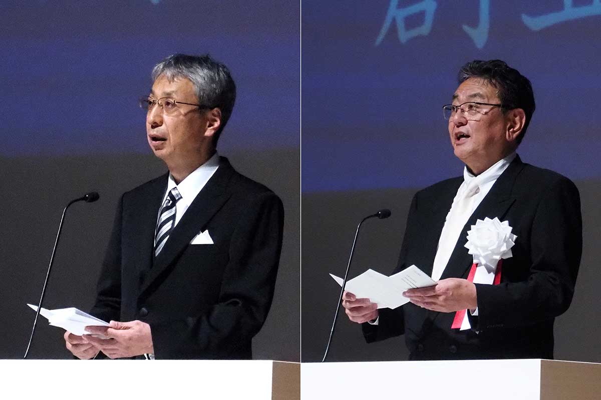 式典であいさつした青木裕信校長（左の写真）、澤田龍明委員長