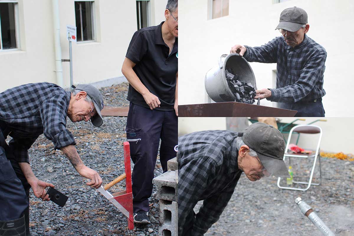 鉄瓶職人の田山和康さんも各種作業に夢中。鉄瓶作りを楽しみにする