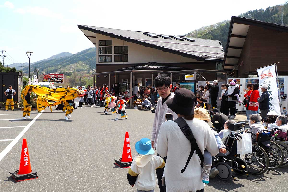 食や観光の発信基地として「開駅10周年」を迎えた道の駅「釜石仙人峠」