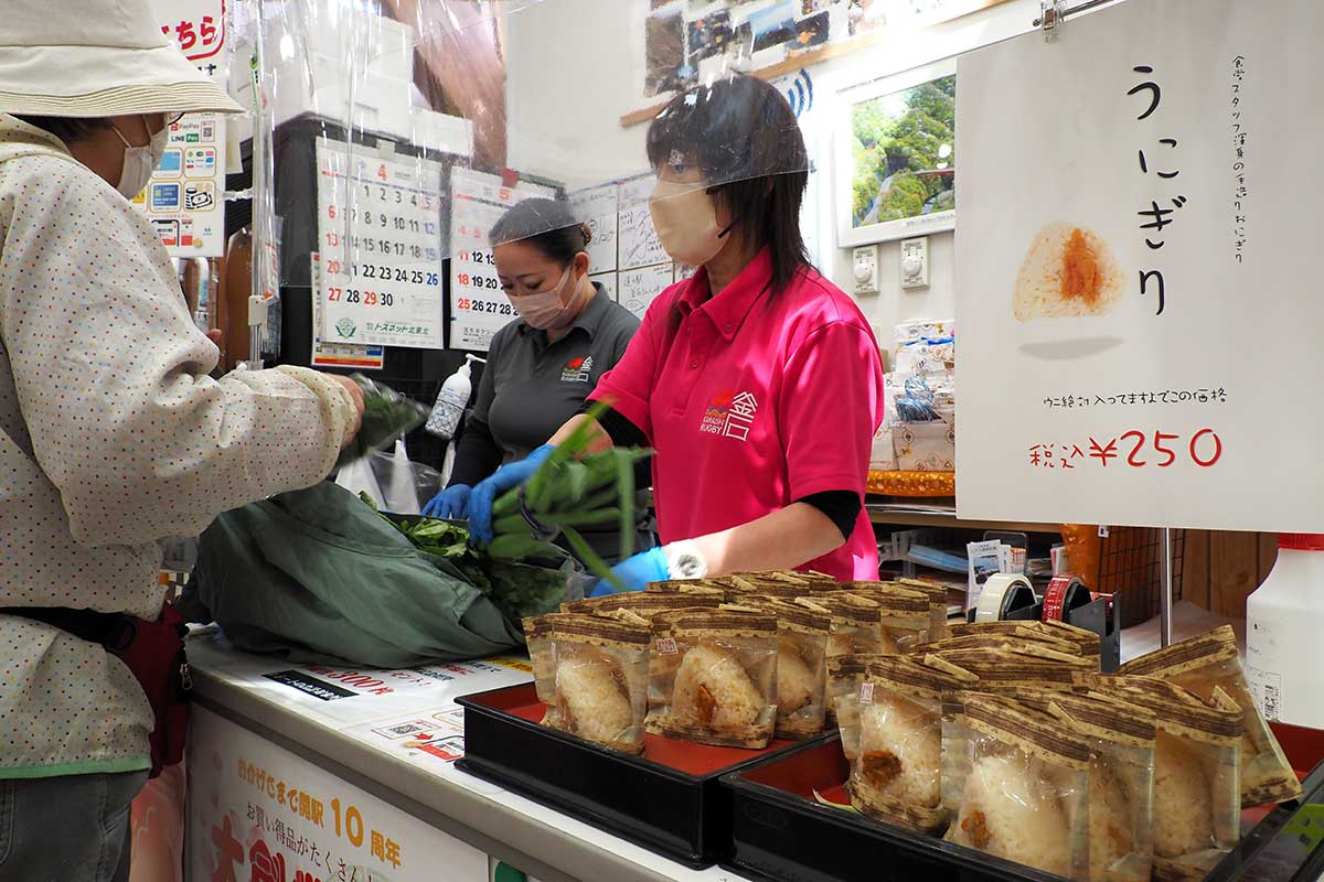 特別販売の「うにぎり」。豊かな風味にファンも多いとか