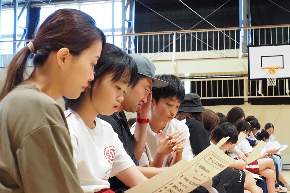 正しい？間違っている？問いに向ける視線は真剣