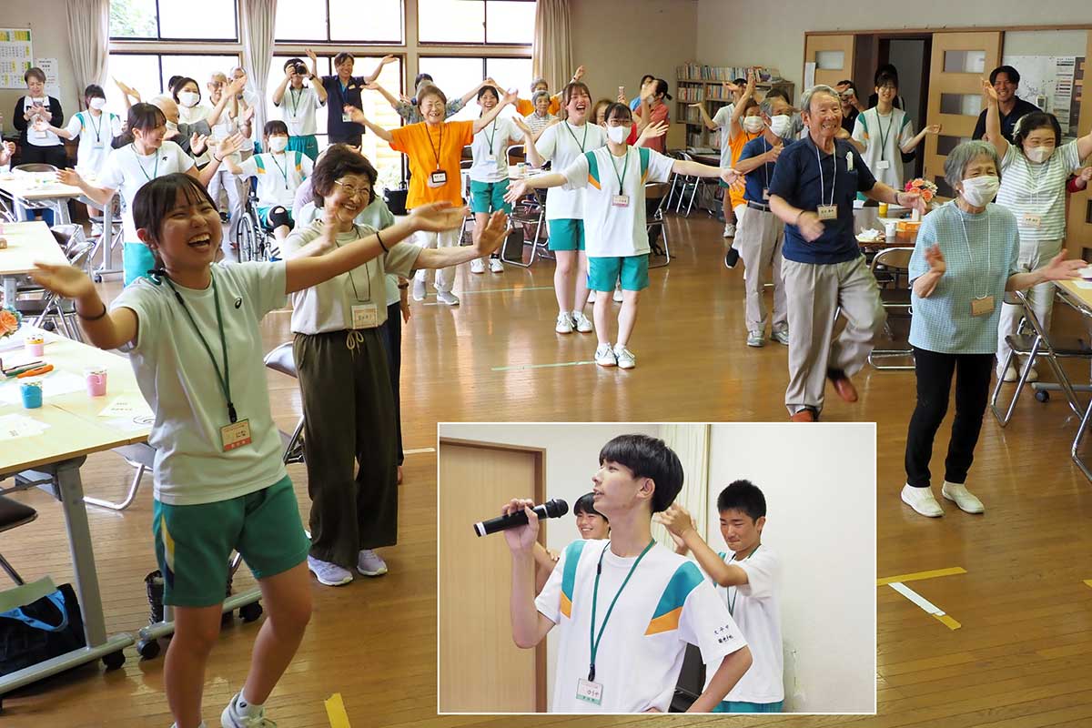 大盛り上がり！本気モードで歌う生徒につられ笑顔が連鎖