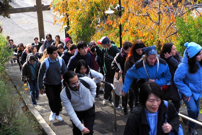 釜石で学ぶ！震災復興の歩み、避難行動 米ミネルバ大の学生 地域課題