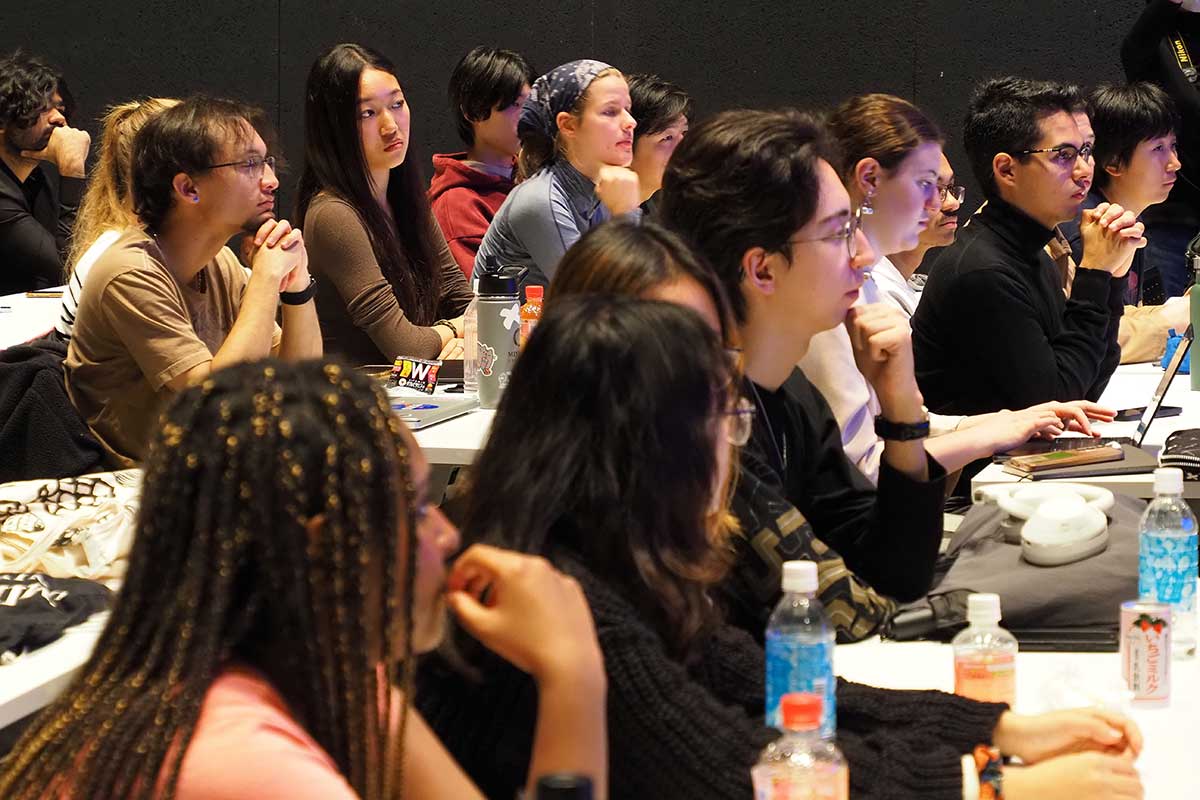 ミネルバ大の学生は多様な考え方に触れながら学びを深め合う