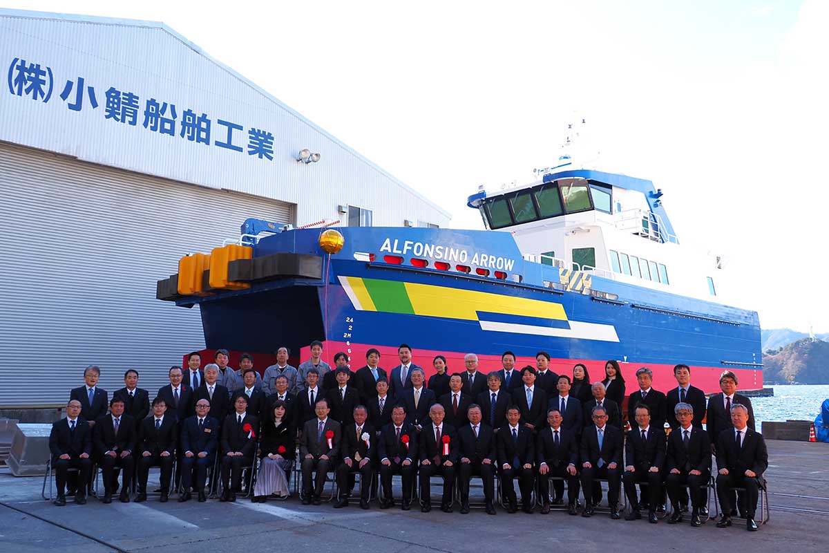 「オールジャパン」で実現したCTV1番船と記念にパチリ