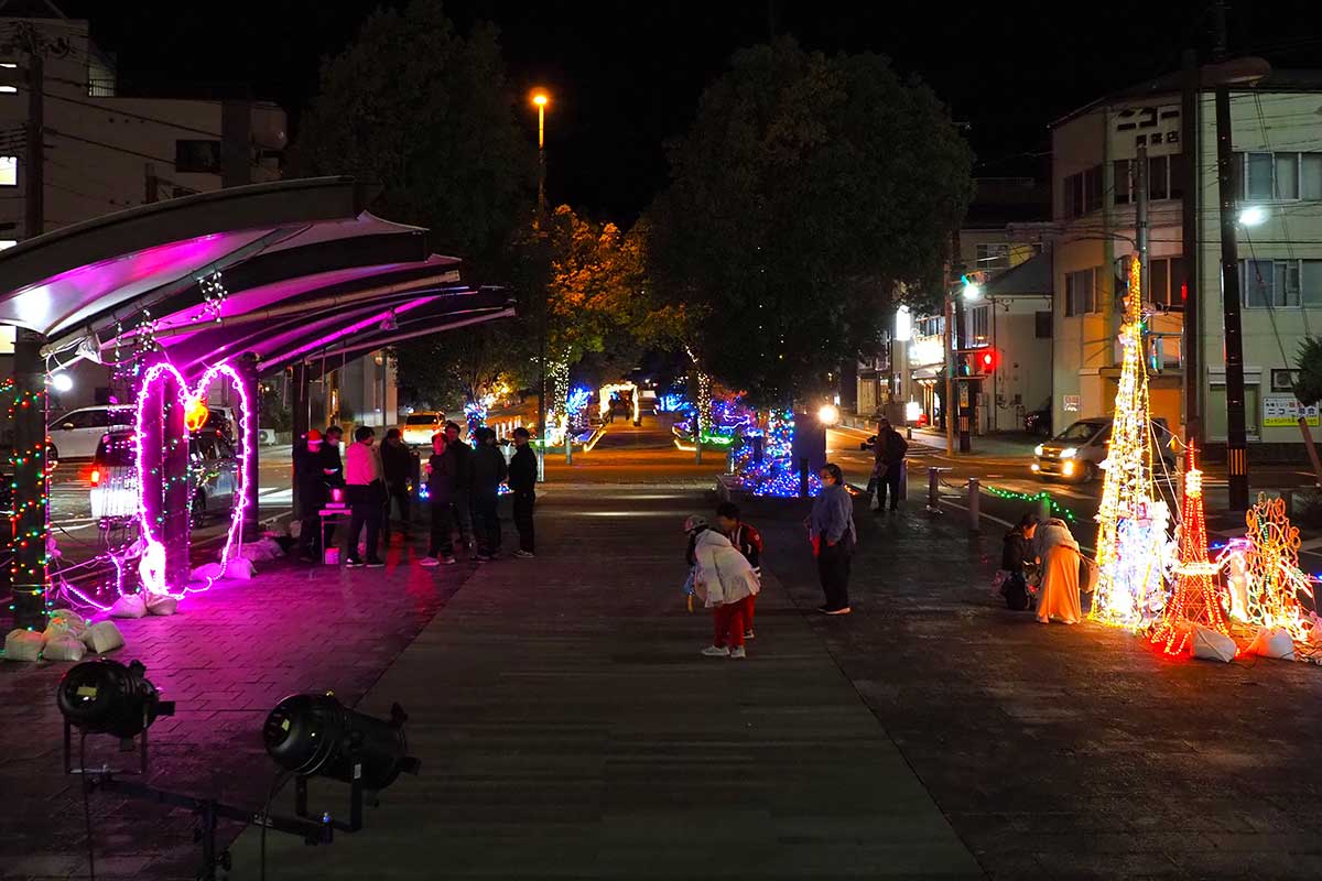 青葉通りを彩るイルミネーション「かまいし冬灯り」