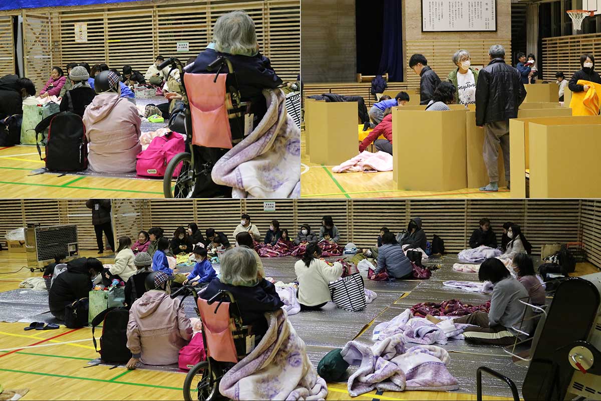 体育館では大型ストーブや備蓄品の毛布で暖をとった