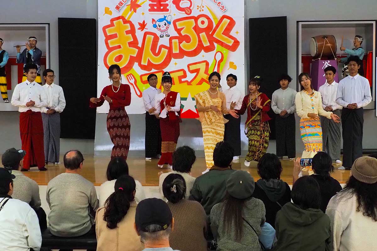 「心を込めて踊ります」とミャンマー人留学生
