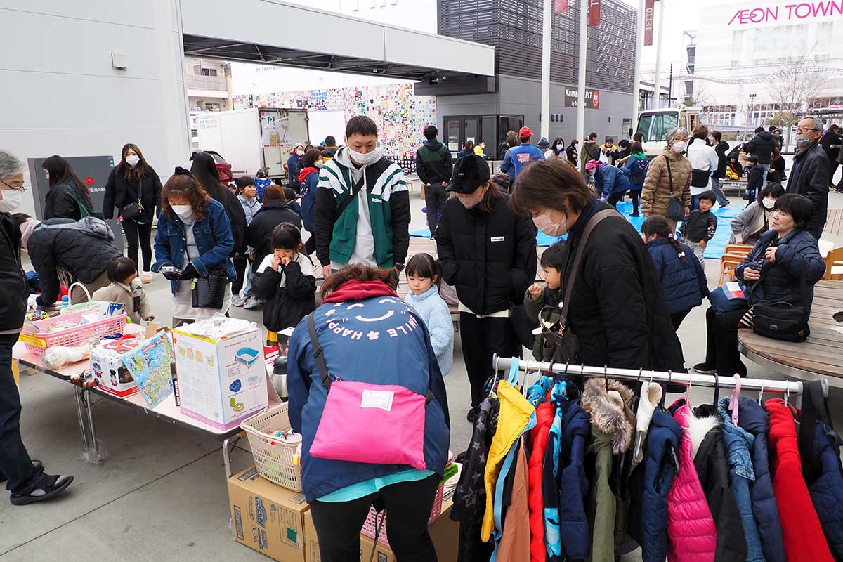 たくさんの人でにぎわった新春まつり