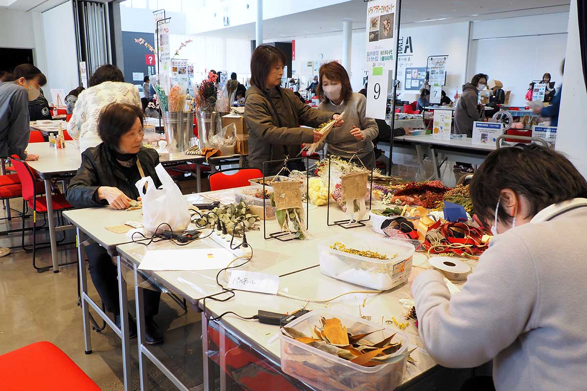 多彩なものづくりを体験できるコーナーがお目見えした