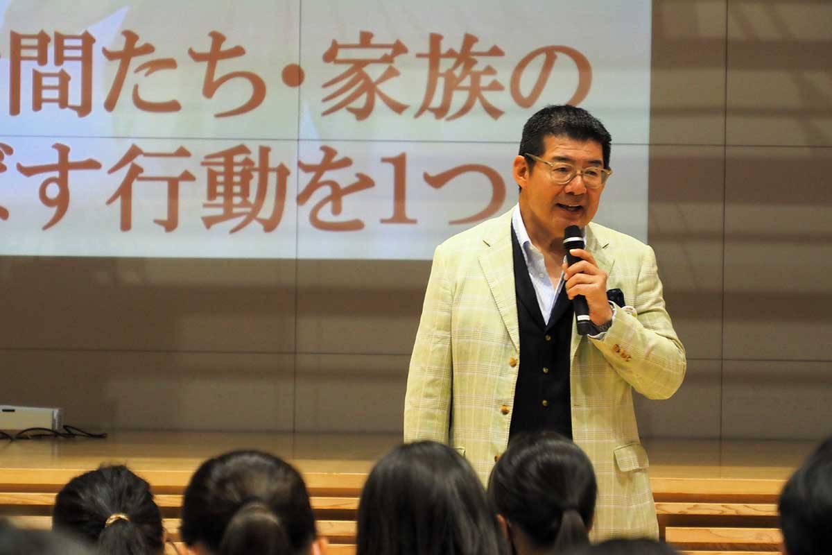 経験を臨場感あふれる言葉で伝えた腰塚さん
