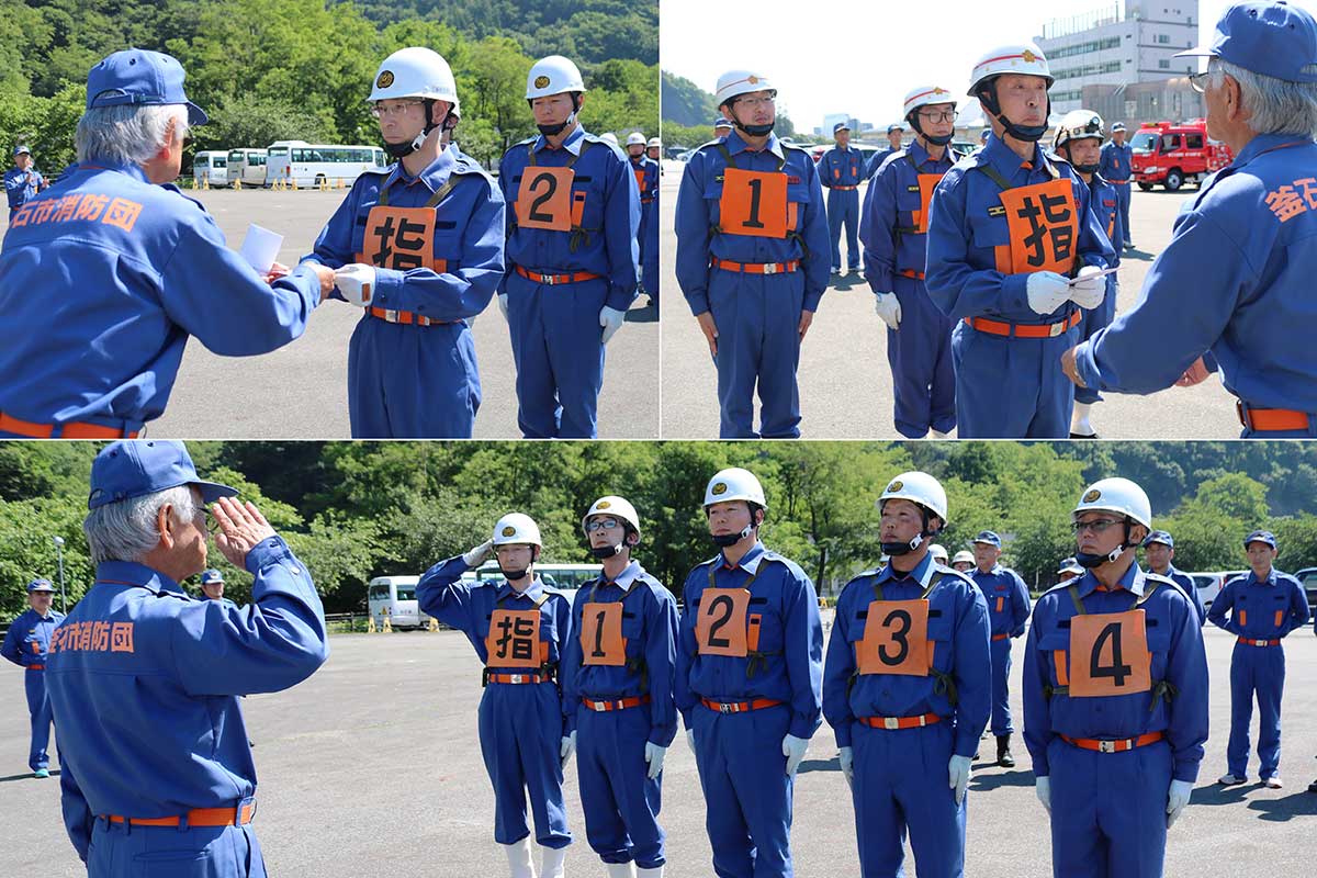 菊池録郎団長から支援金を受け取る両チームの指揮者(写真上)。激励を受け、大会への意欲を高める