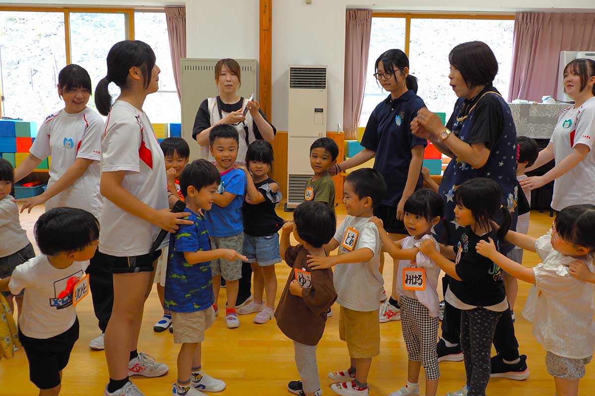 遊びながら顔見知りになる関係性づくり=7月14日