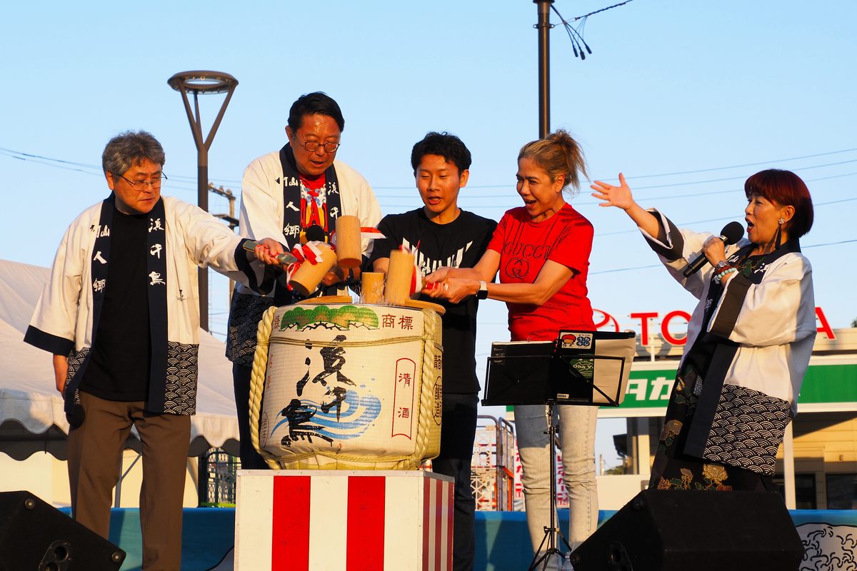 シープラザ釜石の30周年を祝って鏡開き