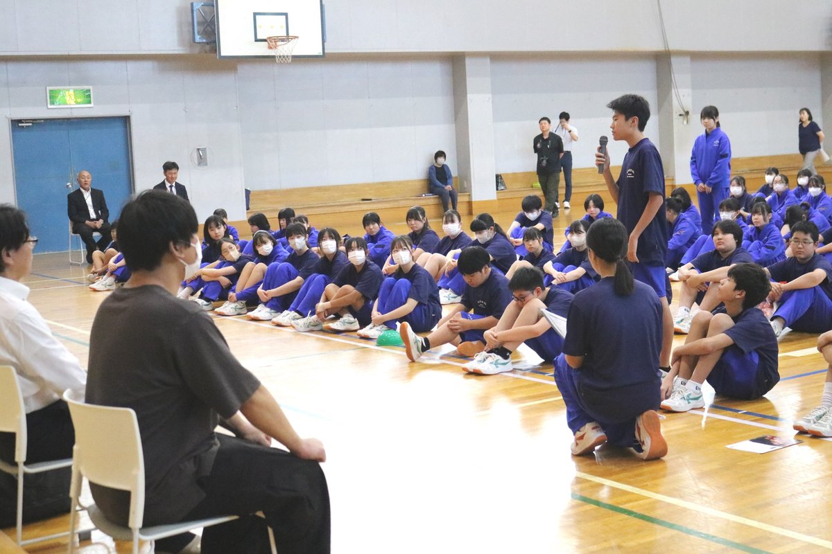 閉会式では各学年の代表が感想を発表。それぞれに貴重な学びの機会となったよう